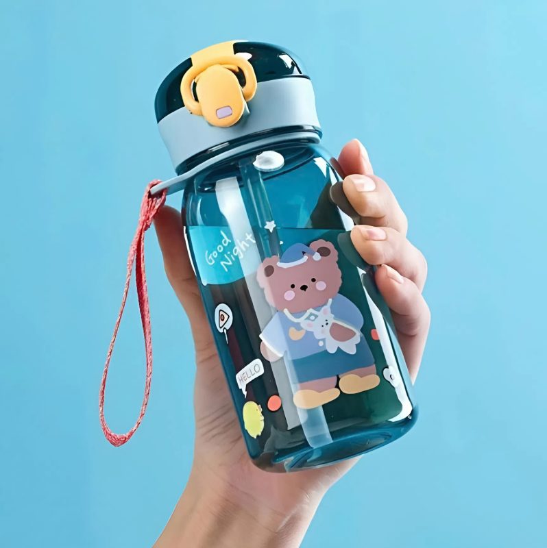 Bình nước trẻ em